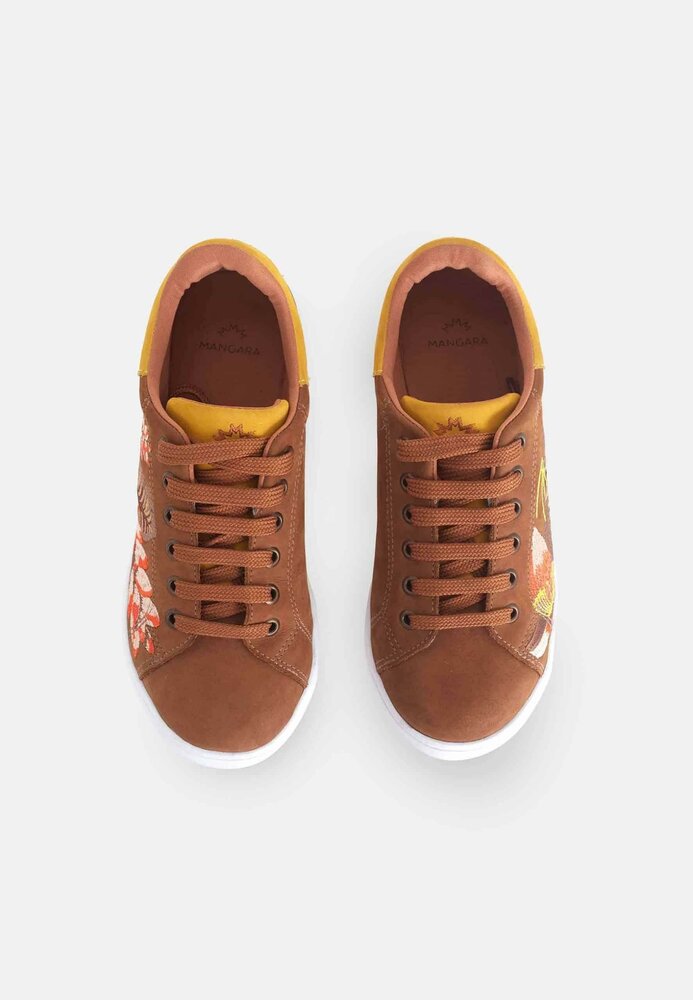 Mangar&aacute; Women&#039;s Sneakers Embroidery Suede Brown 37