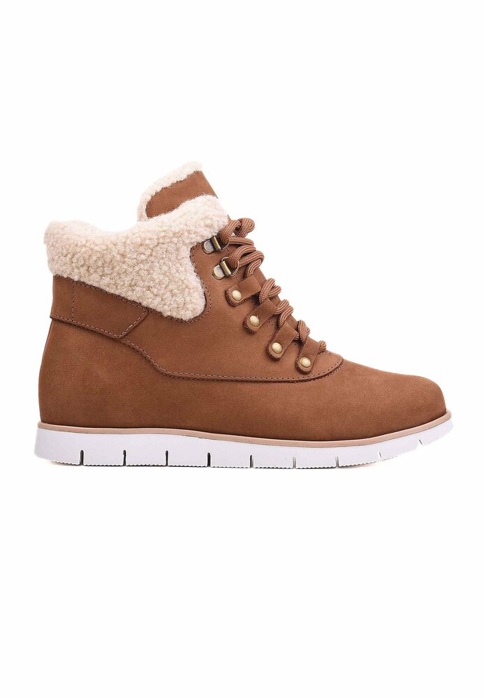 Women&#039;s Winter Boots Suede - With Shearing Details Beige 41