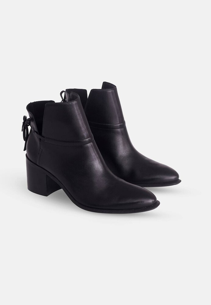 Mangar&aacute; Attalea Ankle Boot Heel Brown 38