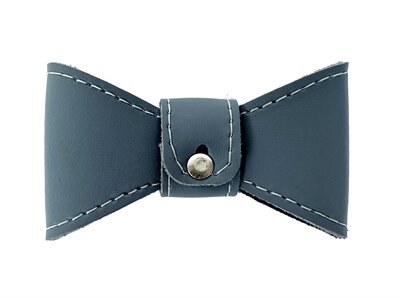 Sazzz Vlinderstrik Glamper Classic Leer Lichtblauw M VOOR HALSBAND 2 CM