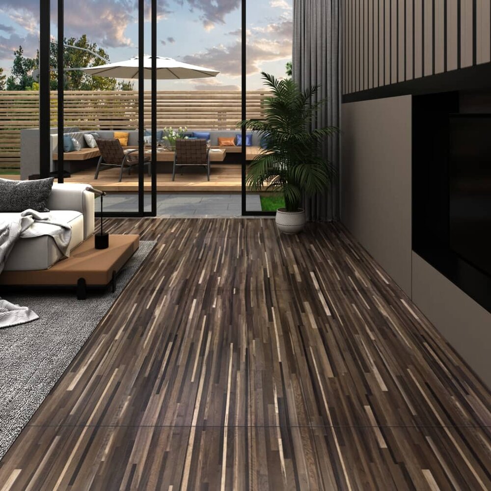Vloerplanken zelfklevend 5,21 m&sup2; 2 mm PVC gestreept bruin