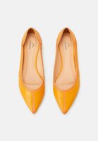 Mangar&aacute; Pitanga Women&#039;s Ballerinas - Stylish &amp; Comfortable Yellow 39