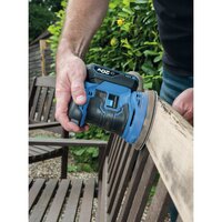 Vlakschuurmachine zonder accu Storm Force 20 V