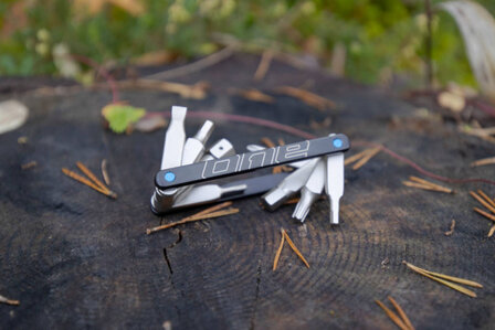 One S.tool 8 Mini Multitool Met 9 Functies Zilver/Zwart
