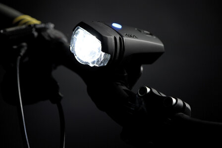 Axa Koplamp Greenline Usb On/Off 50 Lux