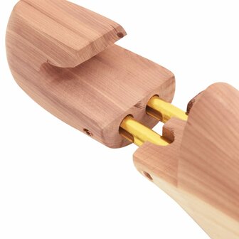 Schoenspanner met schoenlepel EU 36-37 massief cederhout