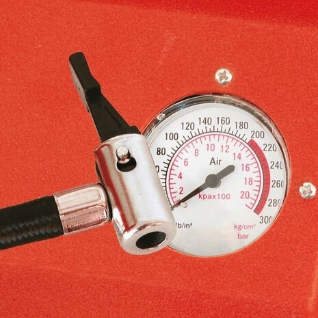 Starthulp en luchtcompressor 12 V/17 AH rood