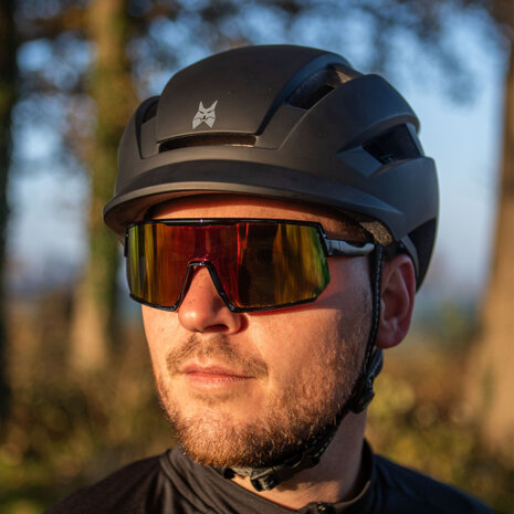 Lynx City Move Fietshelm E-Bike Met Led Achterlicht Maat 58-61 Cm (L/Xl) matzwart matzwart