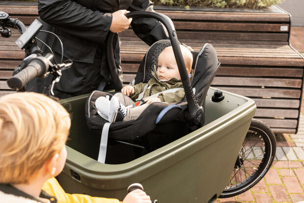 Steco Mini-Mee Autostoel In Bakfiets Matzwart